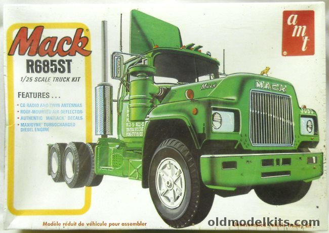 AMT 1/25 Mack R685ST Semi Tractor Truck, T535 plastic model kit